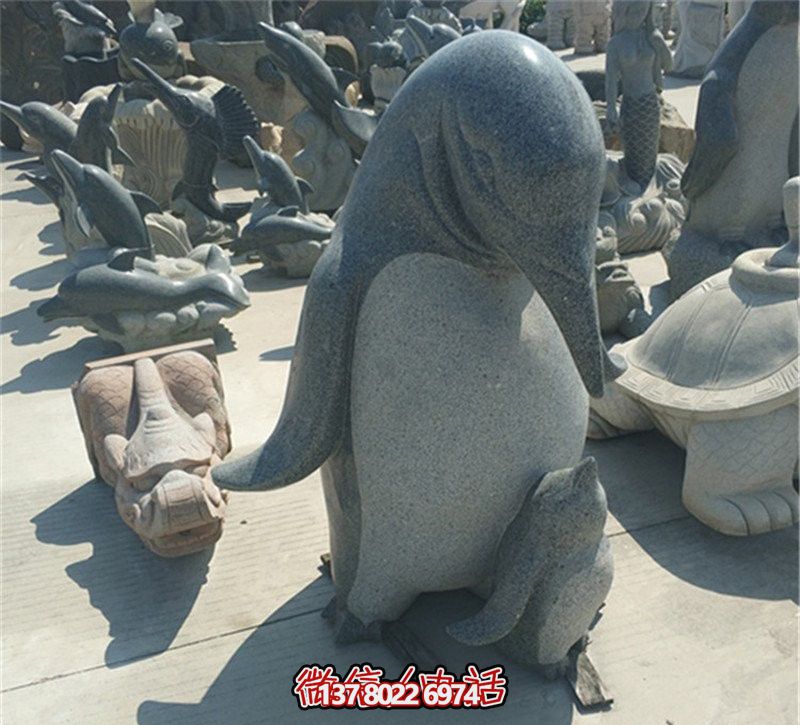 企鵝雕塑，讓公園更加精彩