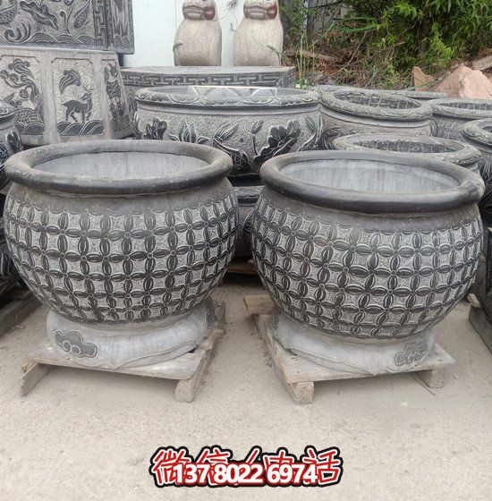 自然美學結合青石石雕、浮雕、編織、雕塑的戶外園林魚缸